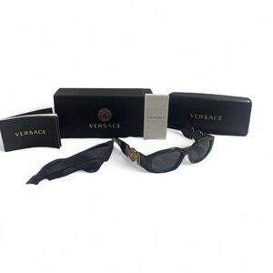 Versace Elegant Black Sunglasses